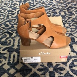 clarks deva heidi sandal